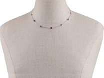 Náhrdelník z nerezove oceli s broušenými kamínky