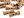 Knoflík dřevěný 35 mm podlouhlý 10 kusů (4 hnědá přírodní)