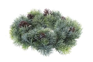 Jehličnatý věnec se šiškami 28 cm