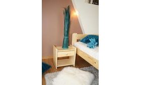 Noční stolek ILONA