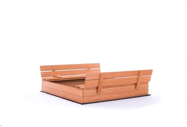 Dřevěné uzavíratelné pískoviště s lavičkami Sunny, impregnované - 140 cm