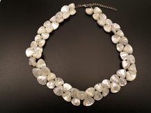 Náhrdelník perleť bílá