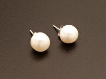 Náušnice perly bílé