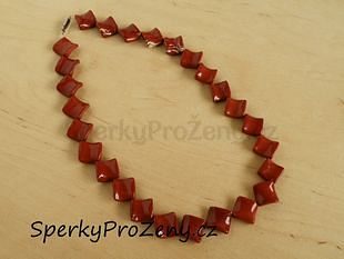 náhrdelník červený jaspis