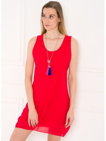 Volné letní šaty s přívěškem červené -