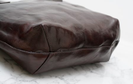 Kožená kabelka do ruky větší - tmavě hnědá -