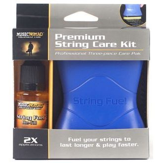MusicNomad MN145 Premium String Care Kit - čistič a lubrikant strun String Fuel, náplň a hadřík