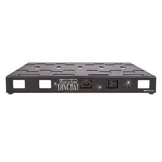 Voodoolab USA Dingbat MEDIUM s napáječem Pedal Power 4x4 Pedalboard 22"x13.5"(56x35cm) a Gig Bag