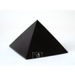 Šungit - pyramida (6,5 cm)
