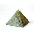 Serpentinit - pyramida (3,5 cm)
