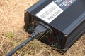 Mivardi Lithiová baterie M-CELL 24V 100Ah + 20A nabíječka