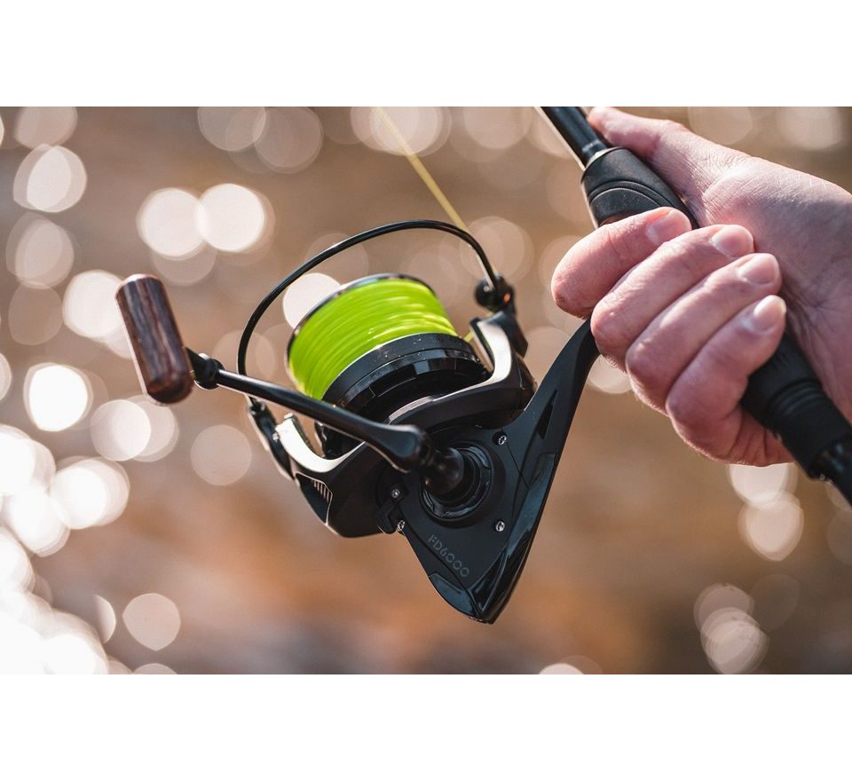 Giants Fishing Naviják Deluxe Reel FD 6000 + cívka 5000 ZDARMA!