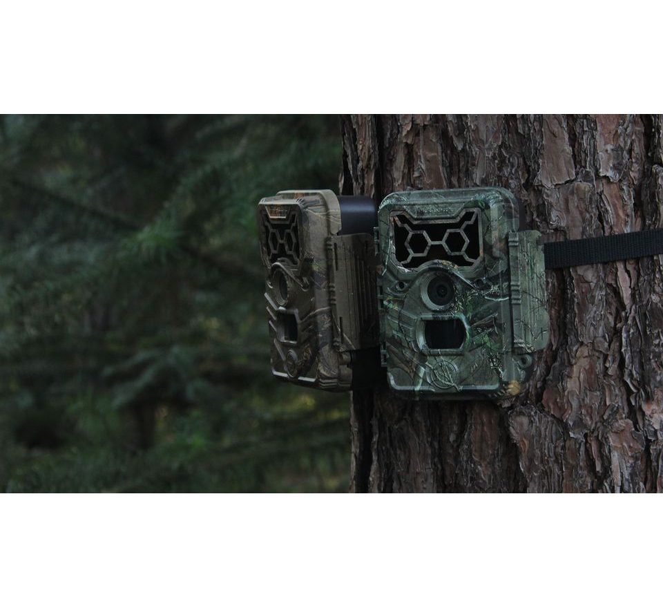 Wildguarder Fotopast Watcher 01 + SD karta 16 GB a sada baterií Zdarma!