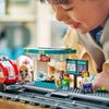 LEGO City tramvaj a zastávka v centru města 60423