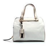 Bezchybná bílá kabelka do ruky