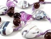 Náhrdelník KARAMELO ze skleněných korálků (1 ks)