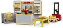 BRUDER 62251 DHL Shop set s figurkou a paletovým vozíkem