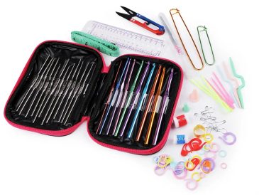 Dárky pro kamarádku, které nejsou klišé: 15 originálních tipů