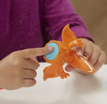 HASBRO PLAY-DOH Hladový Tyranosaurus 2 figurky na baterie s modelínou Zvuk