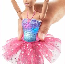 MATTEL Panenka Frozen (Ledové Království) na baterie Zvuk 2 druhy