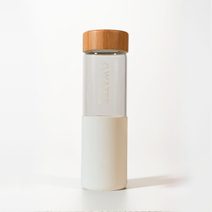 Skleněná láhev na pití v silikonovém obalu bílá Borosilikátové sklo, Silikon, 660 ml