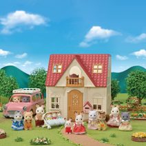 Sylvanian Families Domeček herní set s nábytkem a figurkou králíka plast