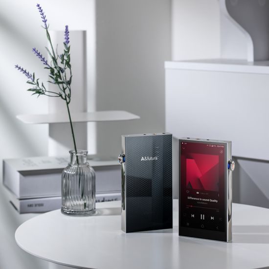 Astell&Kern A&futura SE300 - stříbrná