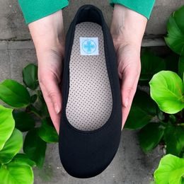 Baleríny černé Mediline elastické 627228 na hallux