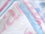 Dětská deka se jménem a údaji o miminku ŽIRAFA