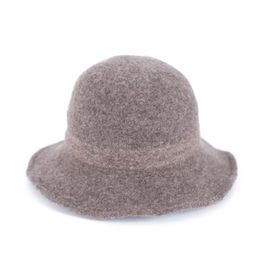 Béžový vlněný klobouček