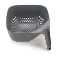 Kubický cedník JOSEPH JOSEPH Square Colander™- malý/šedý