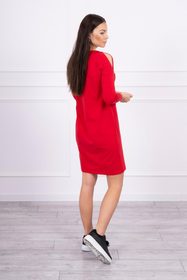 Červené šaty s 3D motivem