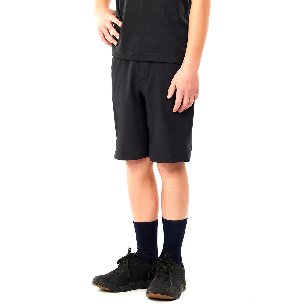 Short Evoke Youth Black