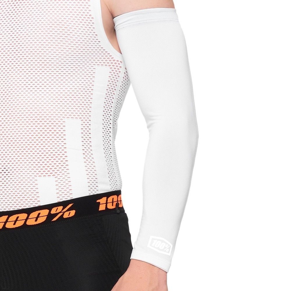 EXCEEDA Arm Sleeve White