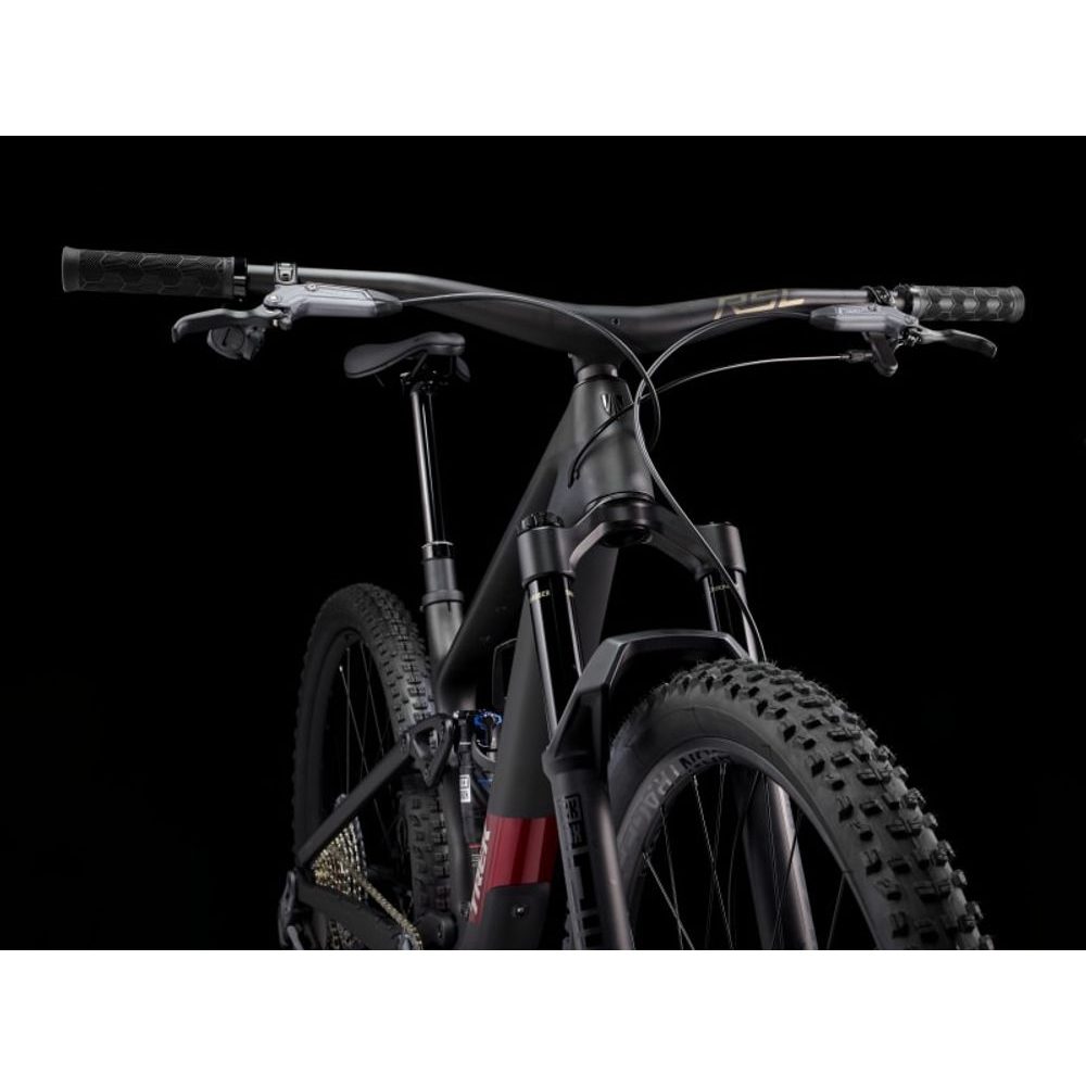 Top Fuel 9.8 GX AXS Matte Dark Web