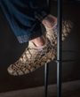 UNEEK 360 MEN, brindle/scarlet ibis
