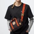Kånken Koncept Crossbody 4 Black Oak-Rowan Red