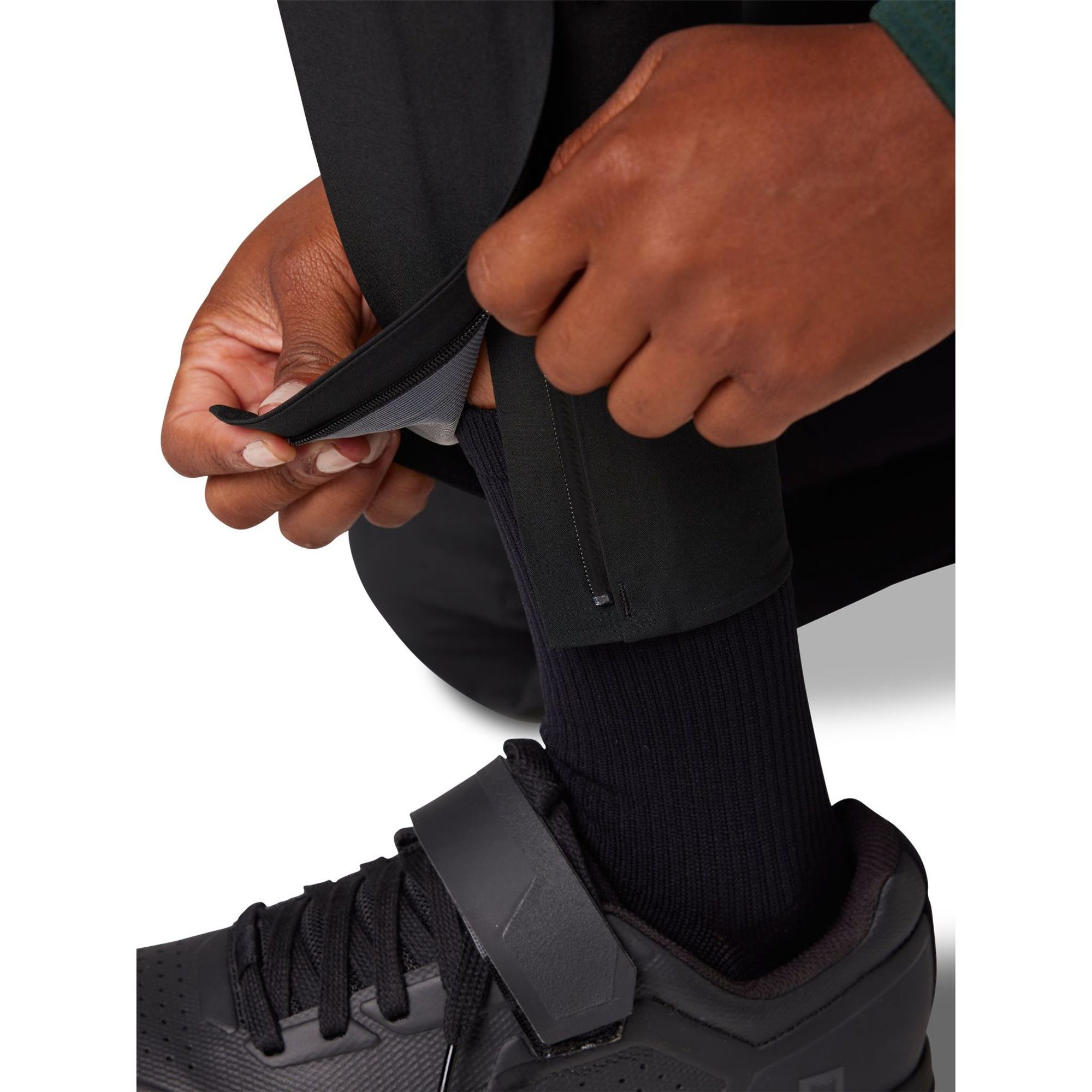 W Defend 3L Water Pant Black