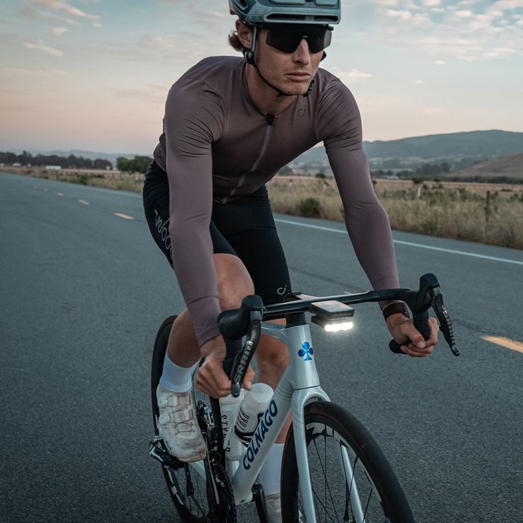 LEZYNE ROAD DRIVE 500 LM FROSTED BLUE