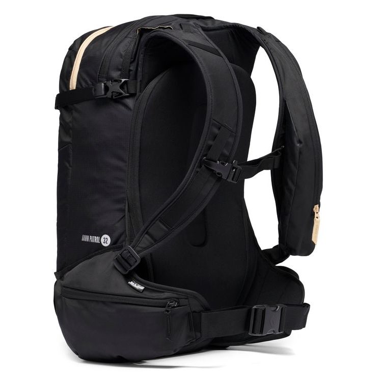 BLACK DIAMOND DAWN PATROL 32 BACKPACK Black
