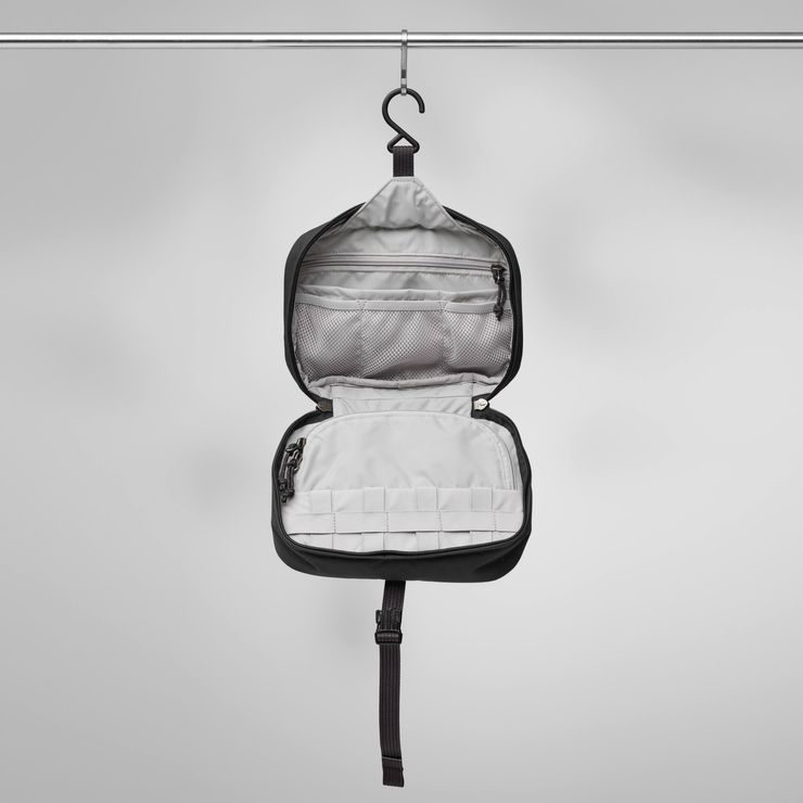 FJÄLLRÄVEN Färden Necessity Bag Coal Black
