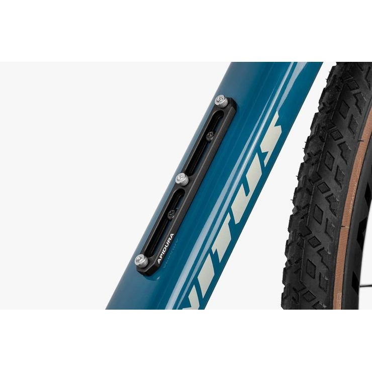 APIDURA Adaptér pro košíky na bidony