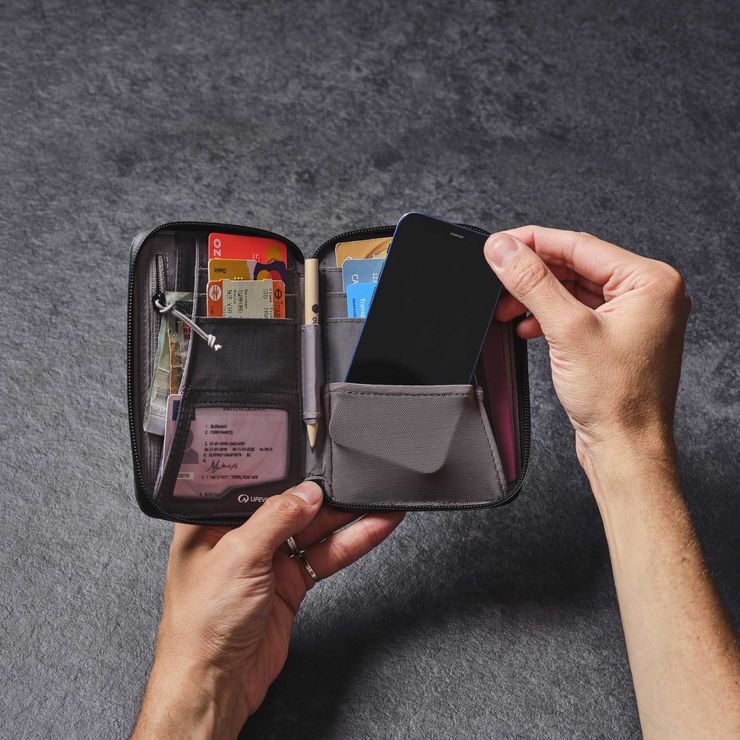 LIFEVENTURE RFiD Mini Travel Wallet grey