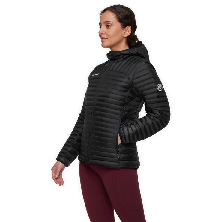 MAMMUT Broad Peak Light IN Hooded Jacket Women black