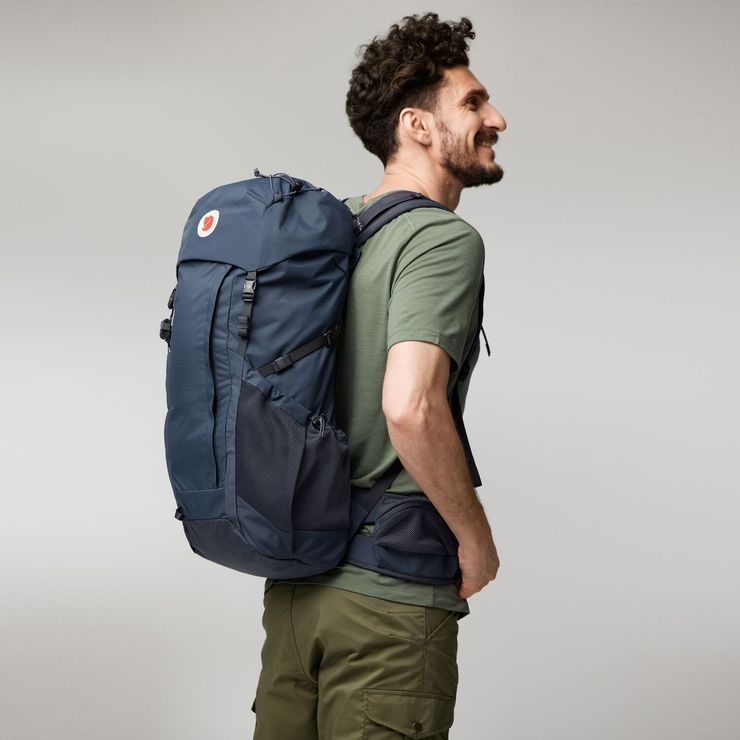 FJÄLLRÄVEN Abisko Hike 35 S/M Navy