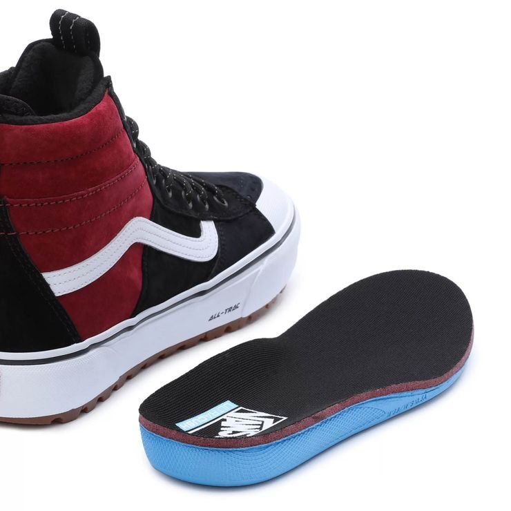 VANS UA SK8-Hi MTE-2 2-TONE UTILITY BLACK/RED