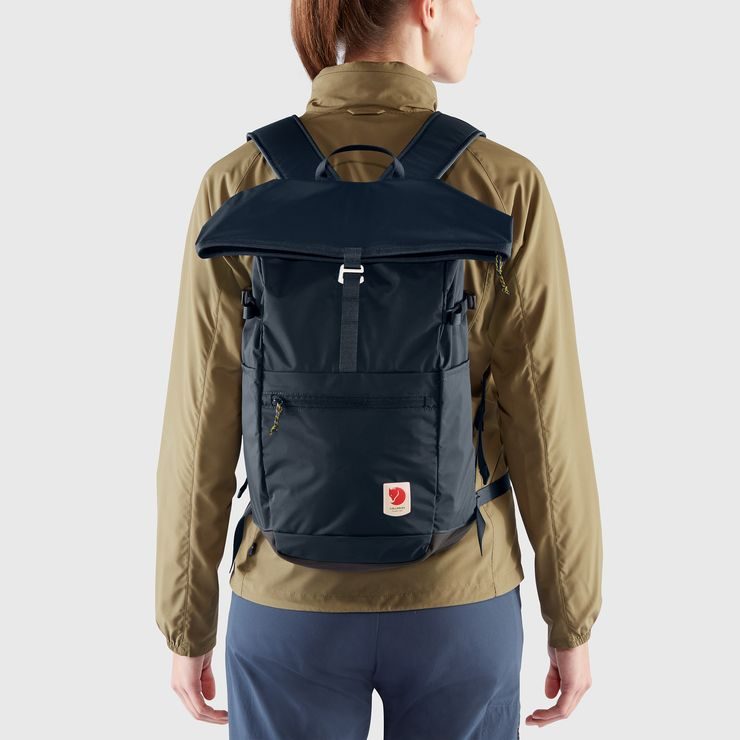 FJÄLLRÄVEN High Coast Foldsack 24 Blackberry