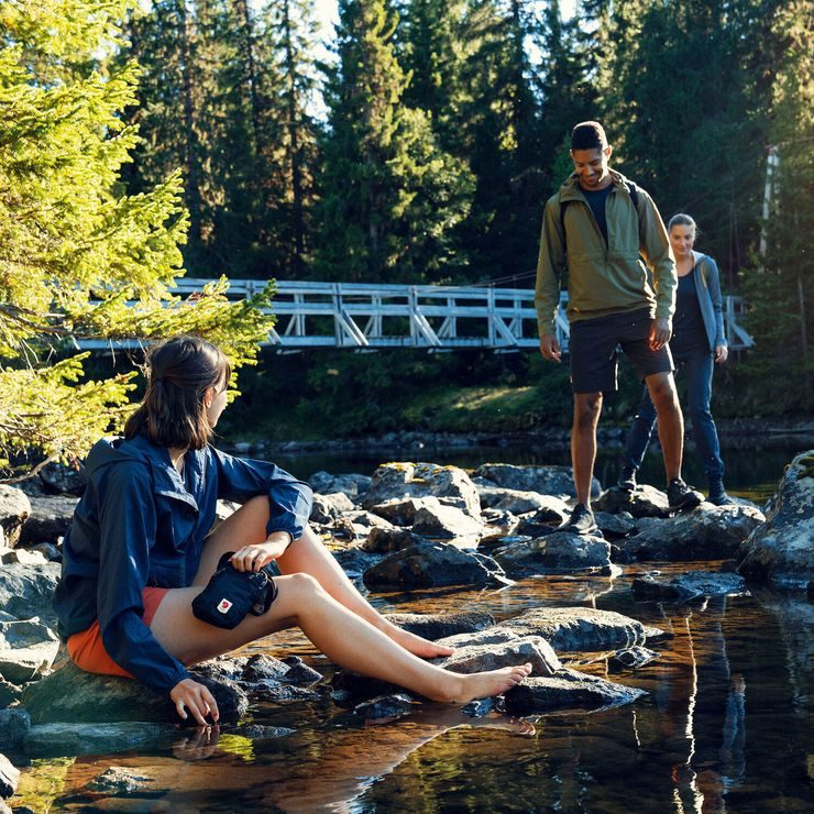 FJÄLLRÄVEN High Coast Pocket Blackberry