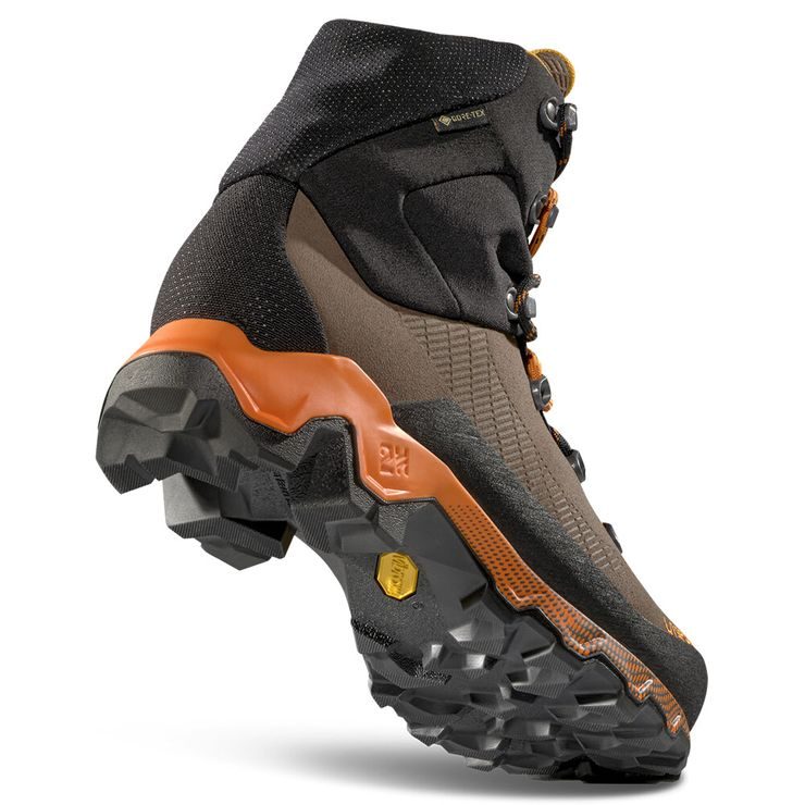 LA SPORTIVA Aequilibrium Trek GTX, Savana/Carbon