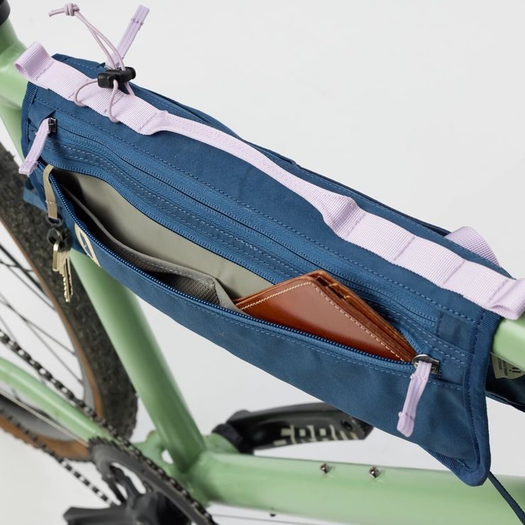 FJÄLLRÄVEN Hoja Bike Frame Fold Bag Royal blue